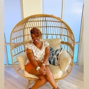 Meet your Posher, Kimberly